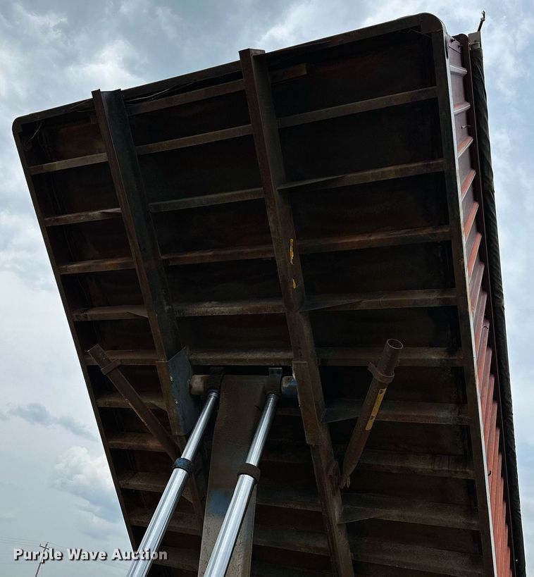 image for item OG9022 1973 Ford  grain truck