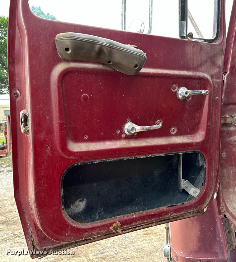 image for item OG9022 1973 Ford  grain truck