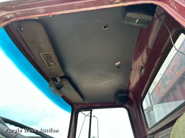 image for item OG9022 1973 Ford  grain truck