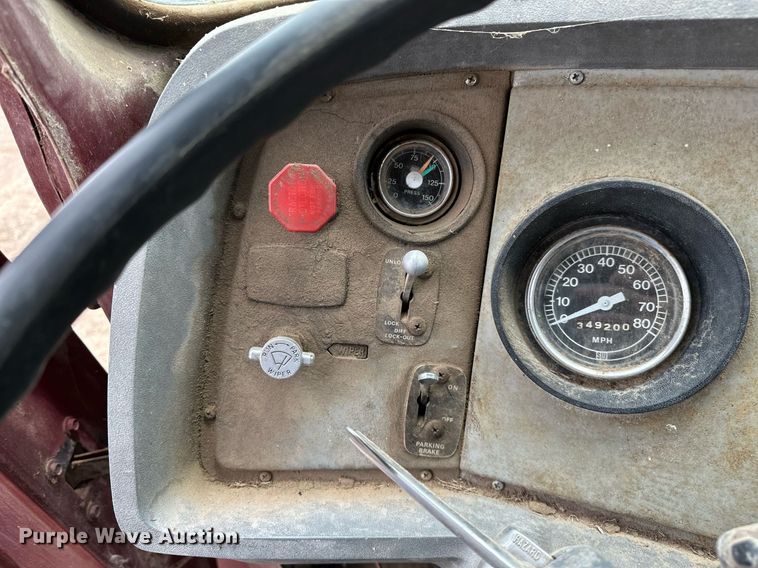 image for item OG9022 1973 Ford  grain truck