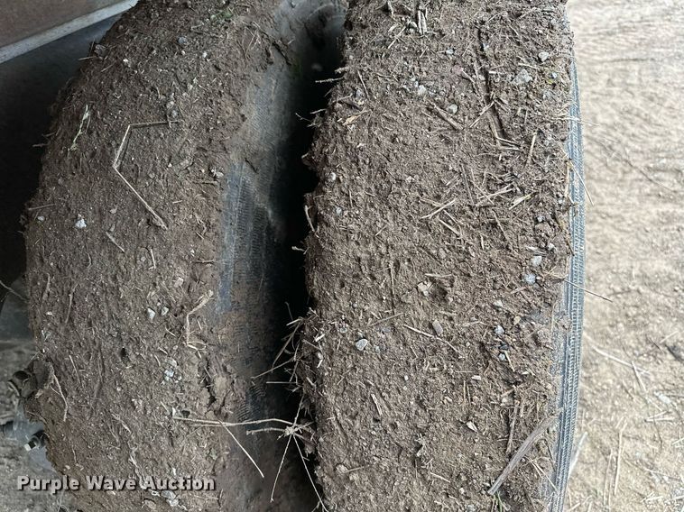 image for item OG9022 1973 Ford  grain truck