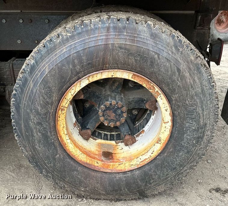 image for item OG9022 1973 Ford  grain truck