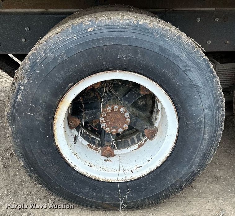 image for item OG9022 1973 Ford  grain truck