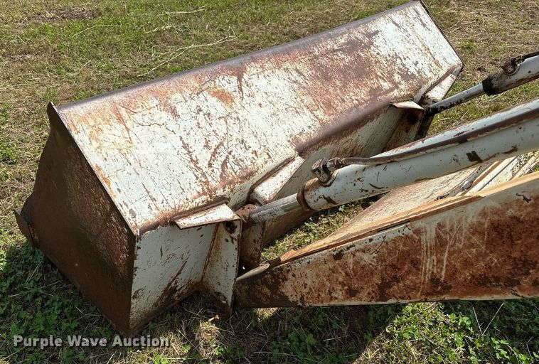 image for item OG9031 International 2000  loader