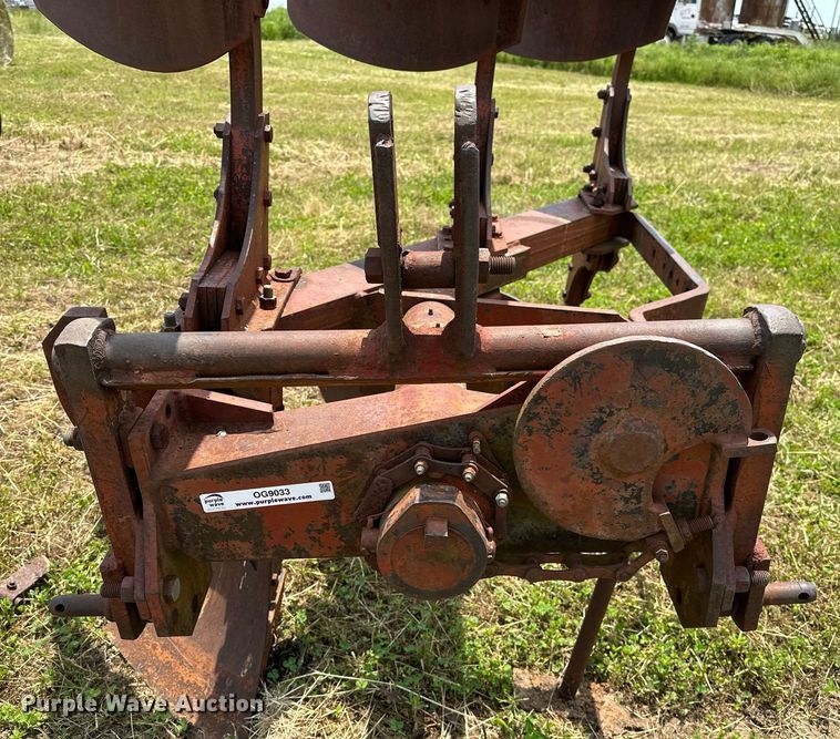 image for item OG9033 Three bottom two-way plow