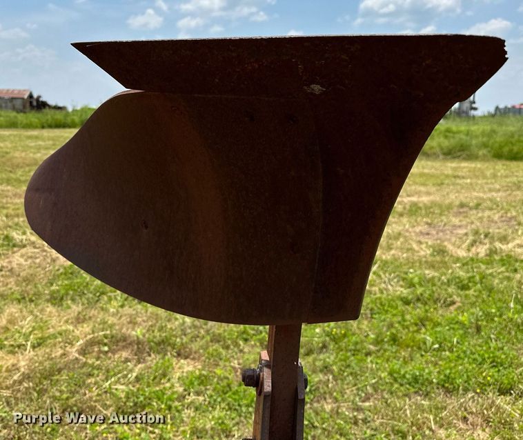 image for item OG9033 Three bottom two-way plow