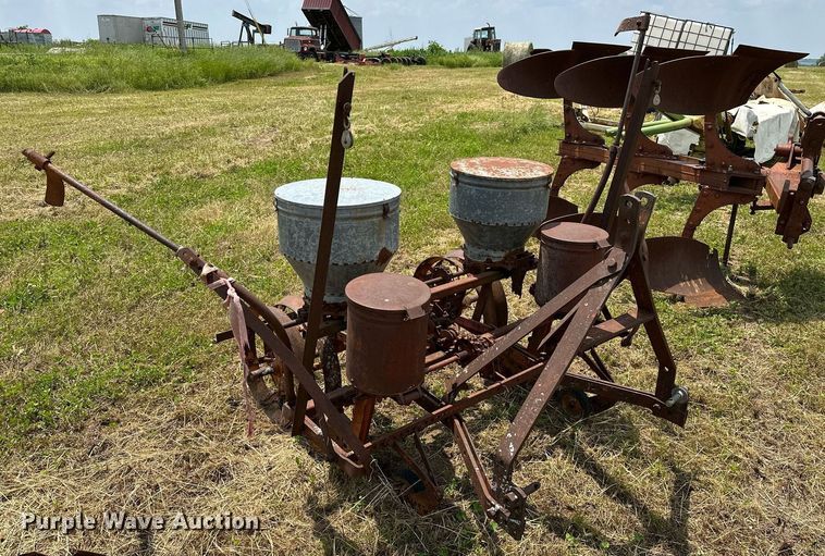 image for item OG9034 Planter