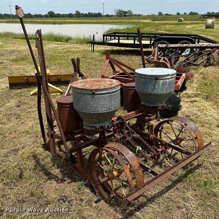 image for item OG9034 Planter