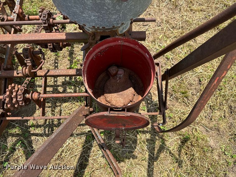 image for item OG9034 Planter