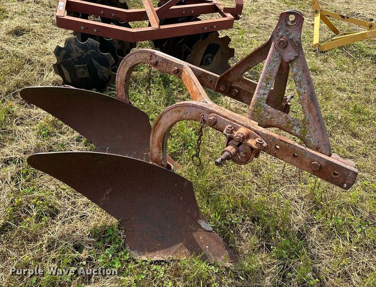 image for item OG9037 Dearborn 10-1  two bottom plow