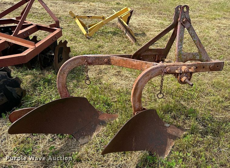 image for item OG9037 Dearborn 10-1  two bottom plow