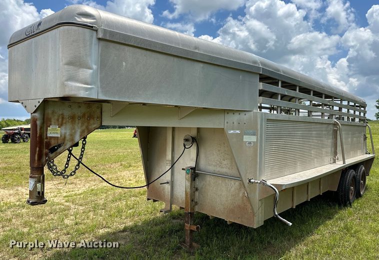 image for item OG9050 C&M  livestock trailer
