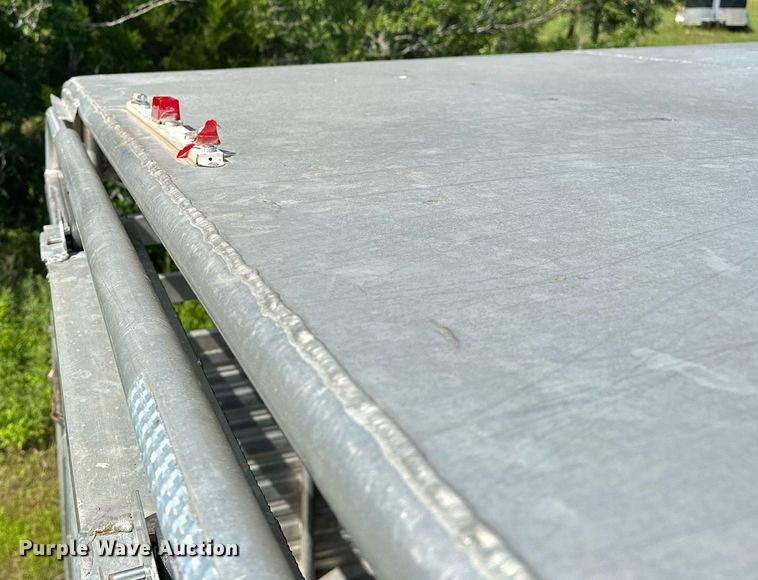 image for item OG9050 C&M  livestock trailer