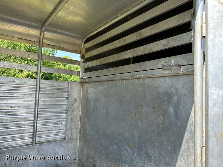 image for item OG9050 C&M  livestock trailer