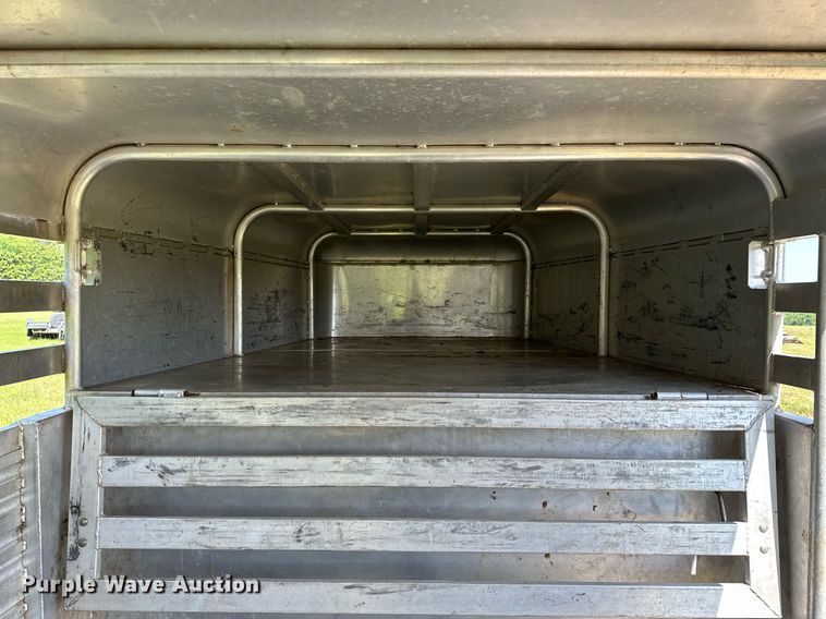 image for item OG9050 C&M  livestock trailer