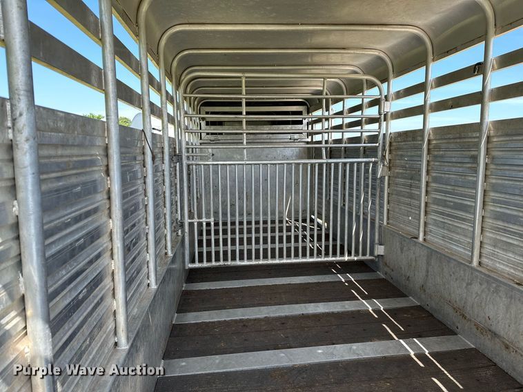 image for item OG9050 C&M  livestock trailer