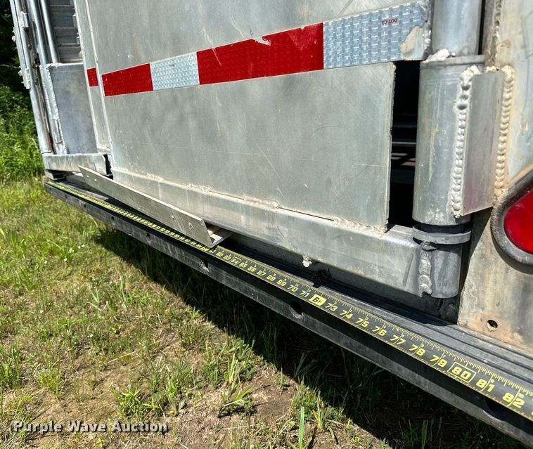 image for item OG9050 C&M  livestock trailer