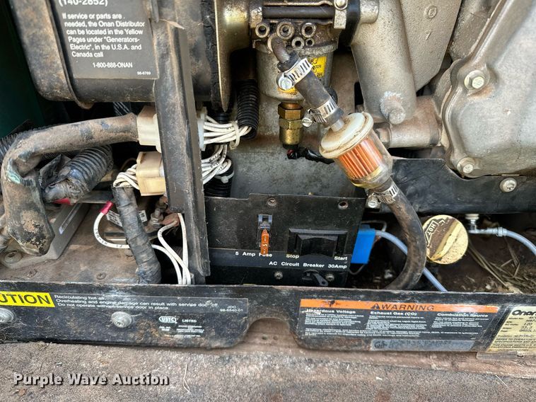 image for item OG9052 1996 Sundowner Siesta  horse trailer