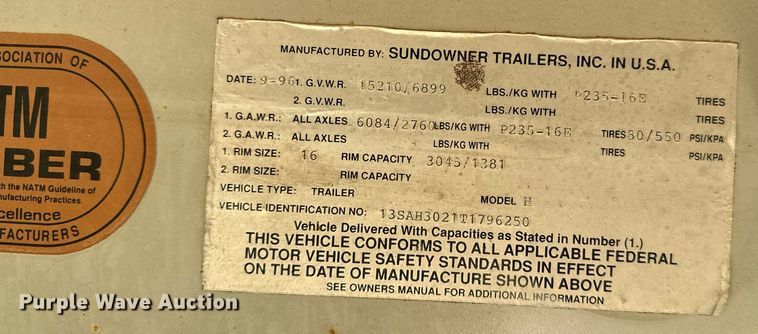 image for item OG9052 1996 Sundowner Siesta  horse trailer