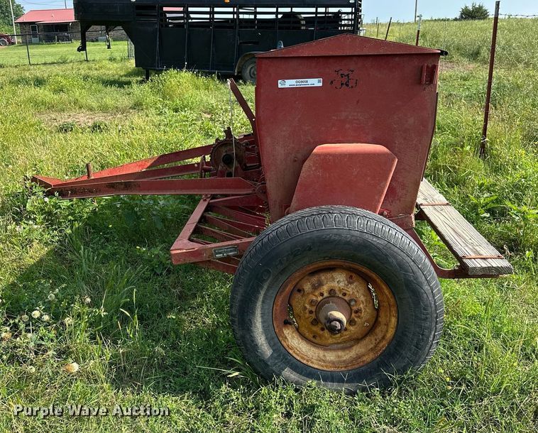 image for item OG9058 Massey Ferguson 33  grain drill