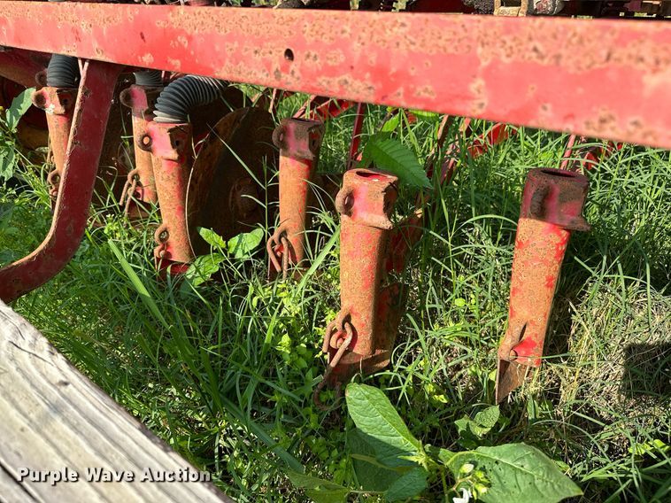 image for item OG9058 Massey Ferguson 33  grain drill