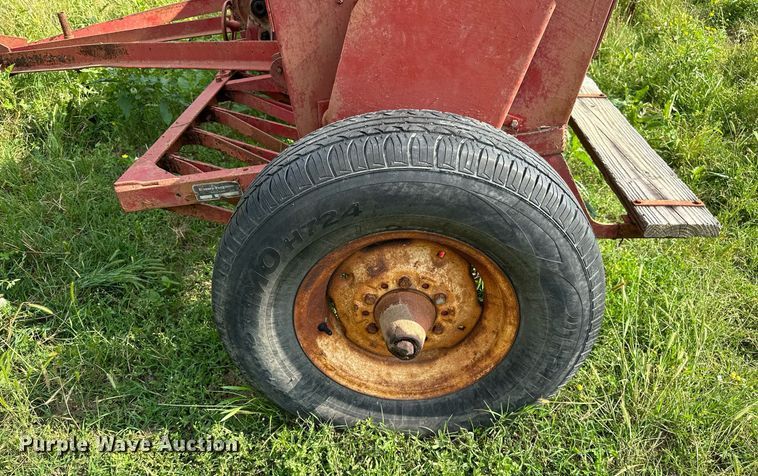 image for item OG9058 Massey Ferguson 33  grain drill