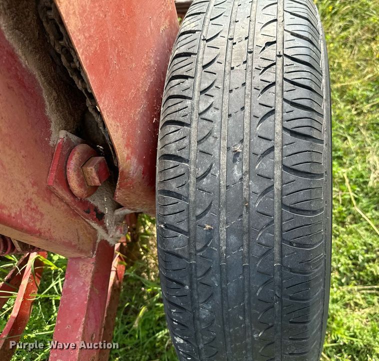 image for item OG9058 Massey Ferguson 33  grain drill