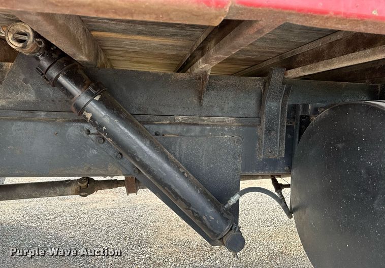 image for item OG9064 1977 GMC Sierra 6500  grain truck