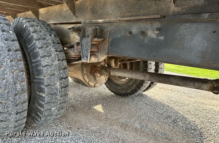 image for item OG9064 1977 GMC Sierra 6500  grain truck