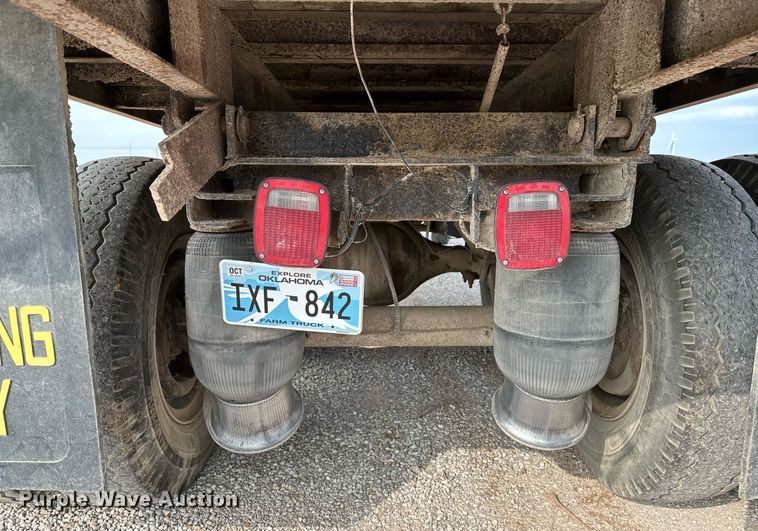 image for item OG9064 1977 GMC Sierra 6500  grain truck