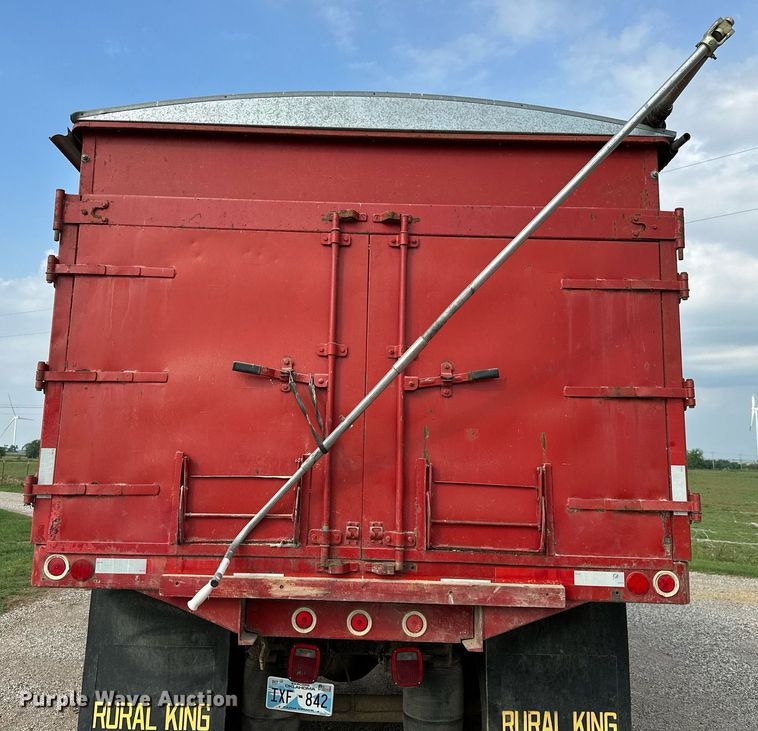 image for item OG9064 1977 GMC Sierra 6500  grain truck