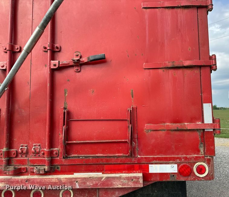 image for item OG9064 1977 GMC Sierra 6500  grain truck