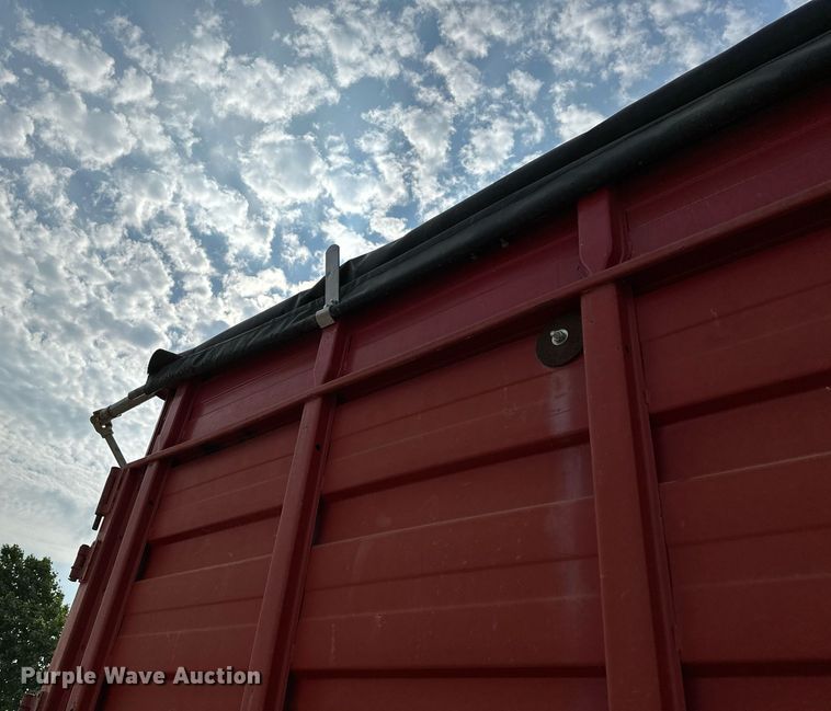 image for item OG9064 1977 GMC Sierra 6500  grain truck