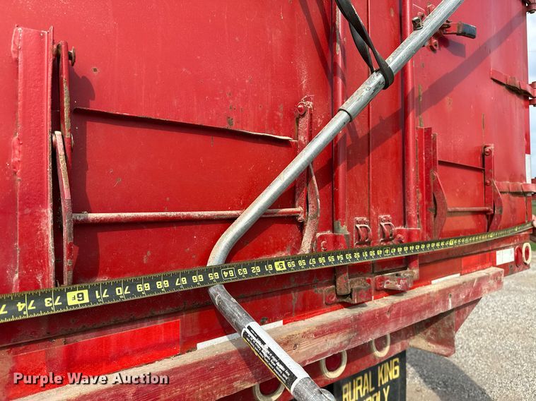 image for item OG9064 1977 GMC Sierra 6500  grain truck