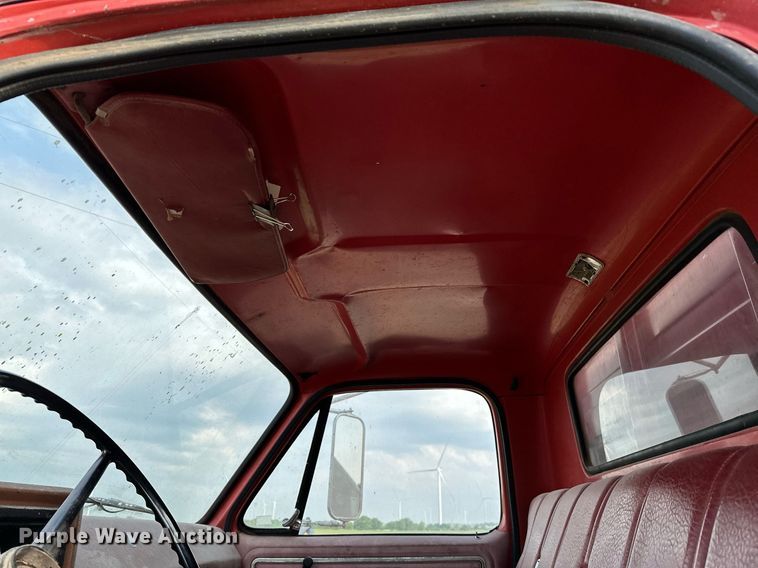 image for item OG9064 1977 GMC Sierra 6500  grain truck