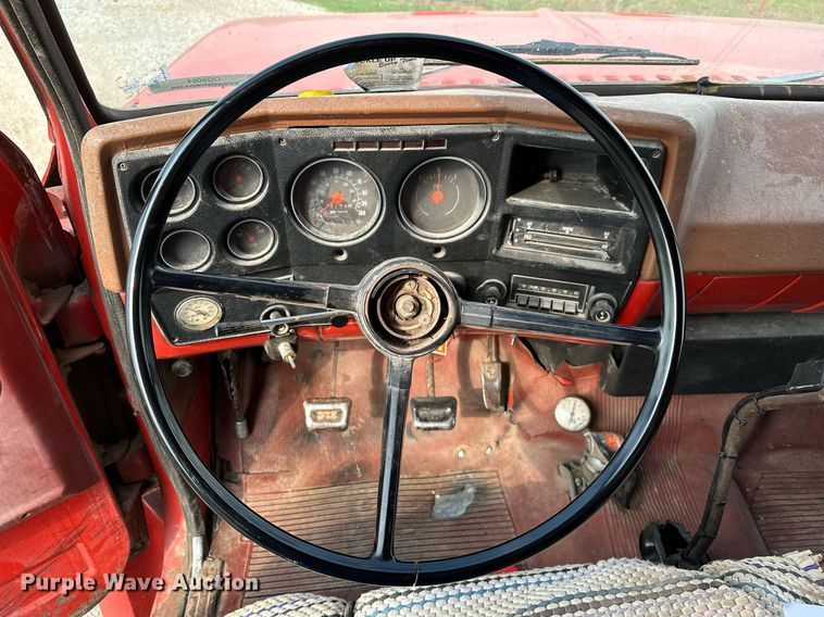 image for item OG9064 1977 GMC Sierra 6500  grain truck