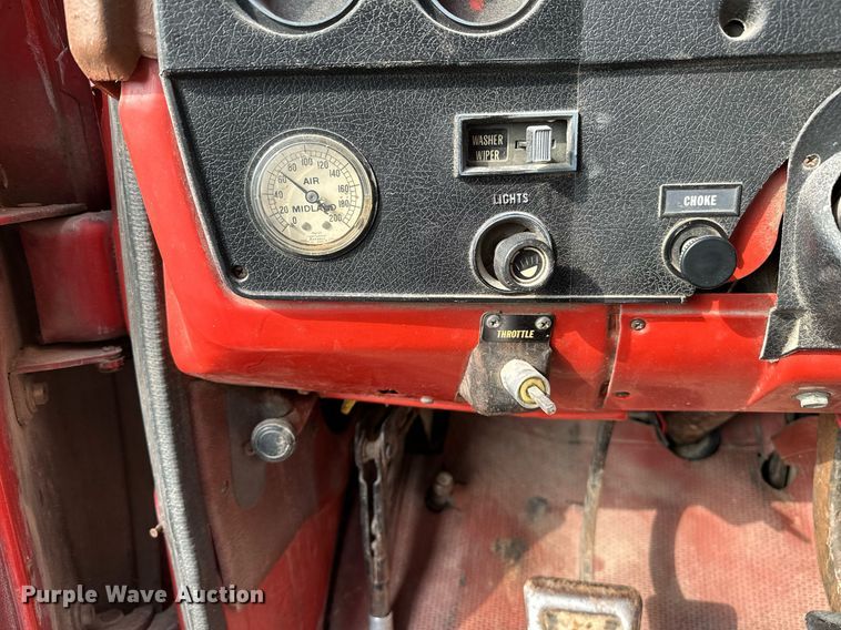 image for item OG9064 1977 GMC Sierra 6500  grain truck