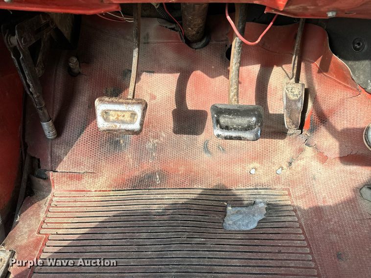 image for item OG9064 1977 GMC Sierra 6500  grain truck