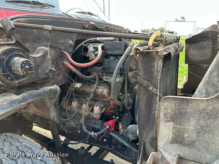 image for item OG9064 1977 GMC Sierra 6500  grain truck