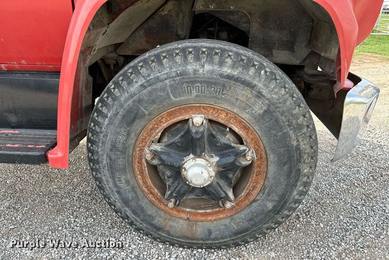 image for item OG9064 1977 GMC Sierra 6500  grain truck