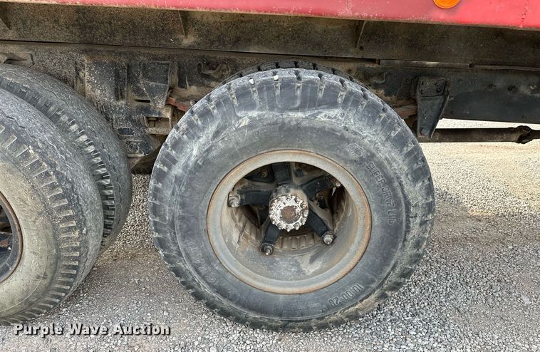 image for item OG9064 1977 GMC Sierra 6500  grain truck