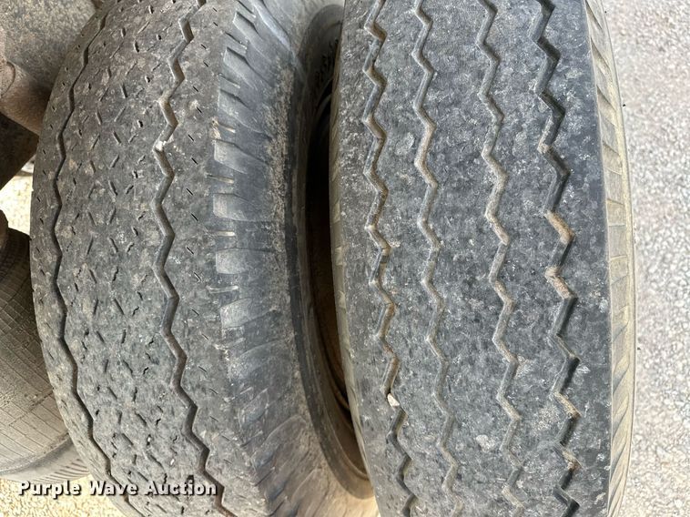 image for item OG9064 1977 GMC Sierra 6500  grain truck