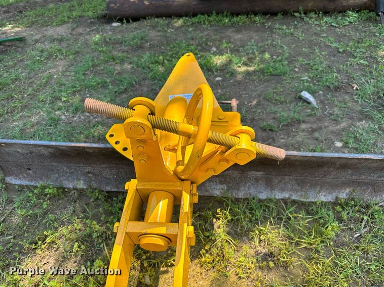 image for item OG9091 (2) pieces of ag equipment