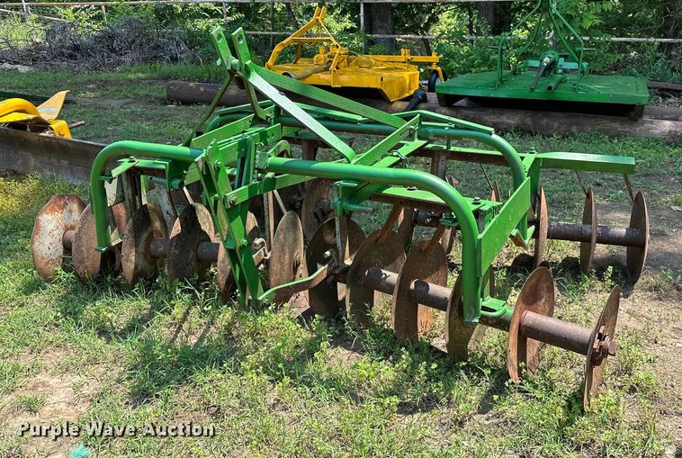 image for item OG9092 (3) pieces of ag equipment