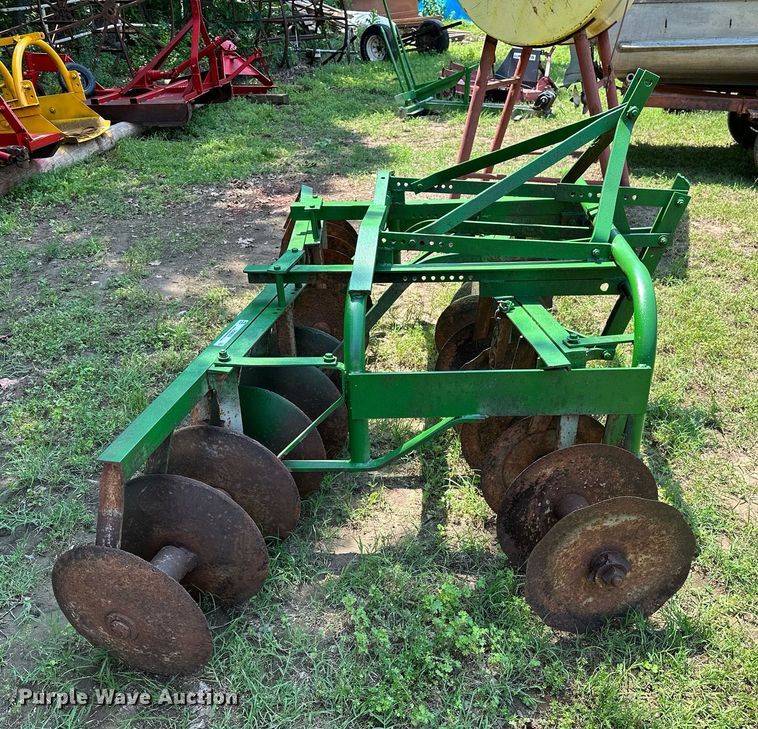 image for item OG9092 (3) pieces of ag equipment