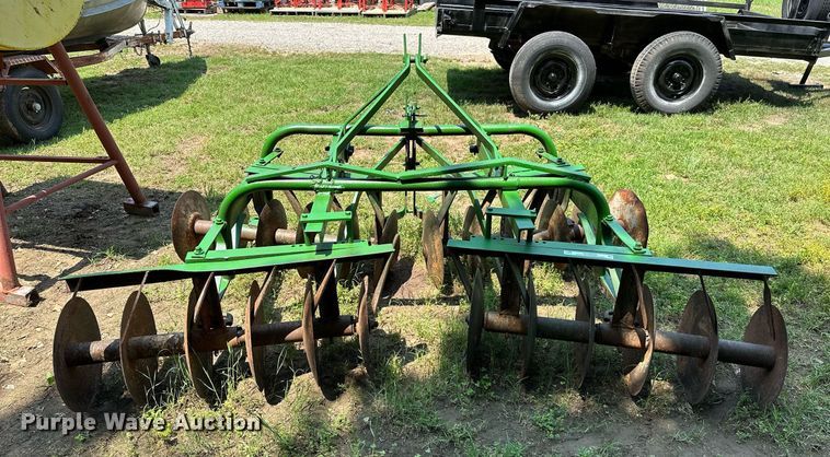 image for item OG9092 (3) pieces of ag equipment