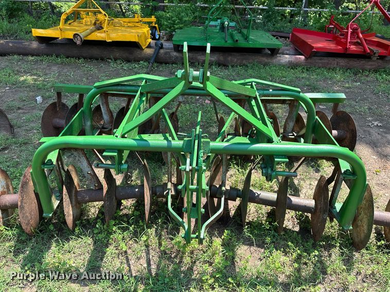 image for item OG9092 (3) pieces of ag equipment