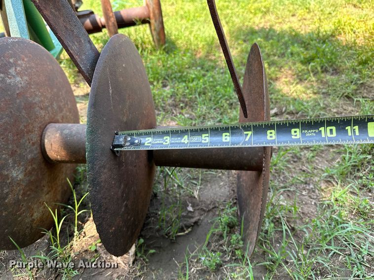 image for item OG9092 (3) pieces of ag equipment