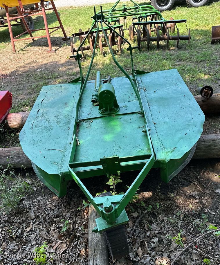 image for item OG9092 (3) pieces of ag equipment