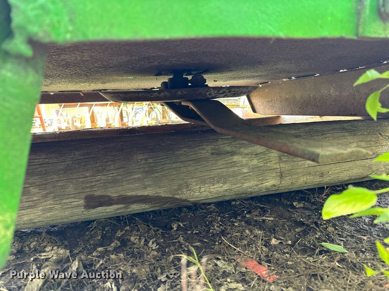 image for item OG9092 (3) pieces of ag equipment